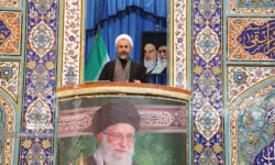 امام‌جمعه ایلام: زیرسوال بردن تیم مذاکره‌کننده کمک به دشمن است