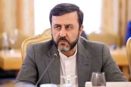 غریب‌آبادی: عبور ایمن از تنگه هرمز بدون در نظر گرفتن ملاحظات ایران تضمین نمی‌شود