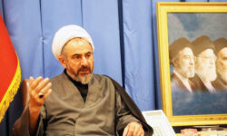 امام‌جمعه ایلام: سیره عملی رهبر شهید بهترین مروج گسترش‌ نماز است