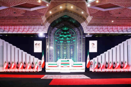 جهان در بدرقه پرچمدار مقاومت به پا خاست