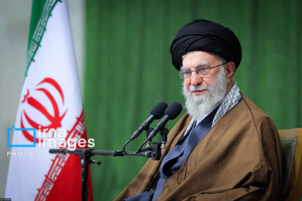 بازخوانی اندیشههای اقتصادی رهبر شهید/ از هدایت نقدینگی تا جمعسپاری مالی