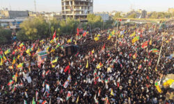 نجف در سوگ رهبر شهید انقلاب اسلامی؛ حضور گسترده مردم عراق در آیین تشییع