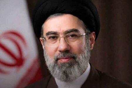 پیام رهبر انقلاب پس از تشییع آقای شهید ایران در کانون توجه رسانه‌های منطقه