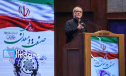 پزشکیان: اظهارنظرهای غیرکارشناسی درباره مذاکرات، دستاوردها را کوچکنمایی میکند