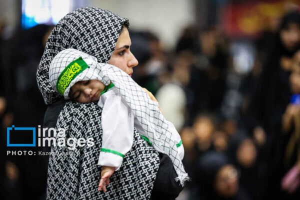 فوقتخصص نوزادان: شیر مادر برترین تغذیه برای نوزاد است/پرهیز از باورهای غلط رایج