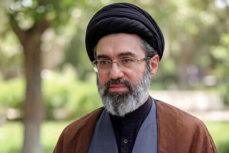 رهبر انقلاب: قاطعانه اعلام میکنم؛ ارتکاب هرآنچه به ضرر انسجام اجتماعی باشد ممنوع است